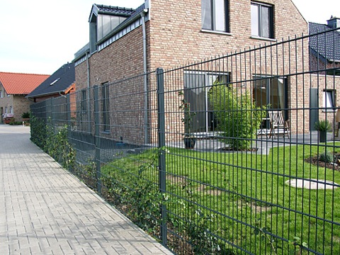 Stabgitterzaun-anthrazit_1